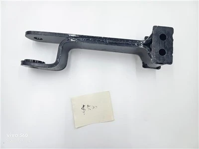 Foton Aumani eesmise stabilisaatori varda kronstein 1131129280012
